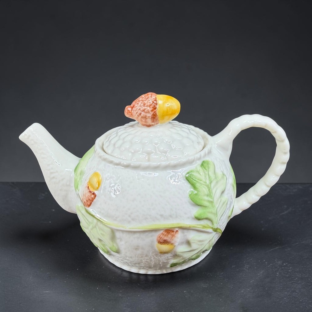 Belleek Ireland Oak Leaf and Acorn Mini Teapot Parian China Green Mark 3x5